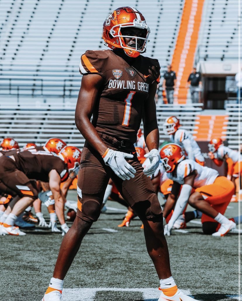 Justen Hodge (@justenhodge) on Twitter photo After a great talk with <a href="/CoachLoefflerBG/">Scot Loeffler</a> I am truly blessed to receive my 2nd d1 offer from <a href="/BG_Football/">BGSU Football</a> #gofalcons
#AGTG <a href="/Coach_MattGray/">Matt Gray</a> <a href="/CoachBeyRasool/">Coach Rasool</a> After a great talk with <a href="/CoachLoefflerBG/">Scot Loeffler</a> I am truly blessed to receive my 2nd d1 offer from <a href="/BG_Football/">BGSU Football</a> #gofalcons
#AGTG <a href="/Coach_MattGray/">Matt Gray</a> <a href="/CoachBeyRasool/">Coach Rasool</a>