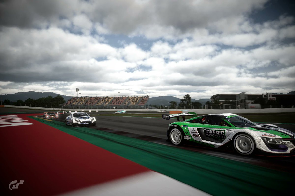 2a jornada del european de <a href="/RaceDemons/">RACE DEMONS TEAM</a>, finalizo P4 después de ir toda la carrera con opciones a podio, pero la estrategia rival ha sido más acertada.
Aún así estoy contento con el ritmo y la carrera en general. 
Seguimos empujando <a href="/Jokers_eTeam/">Joker's e-Team</a>
#somosJokers