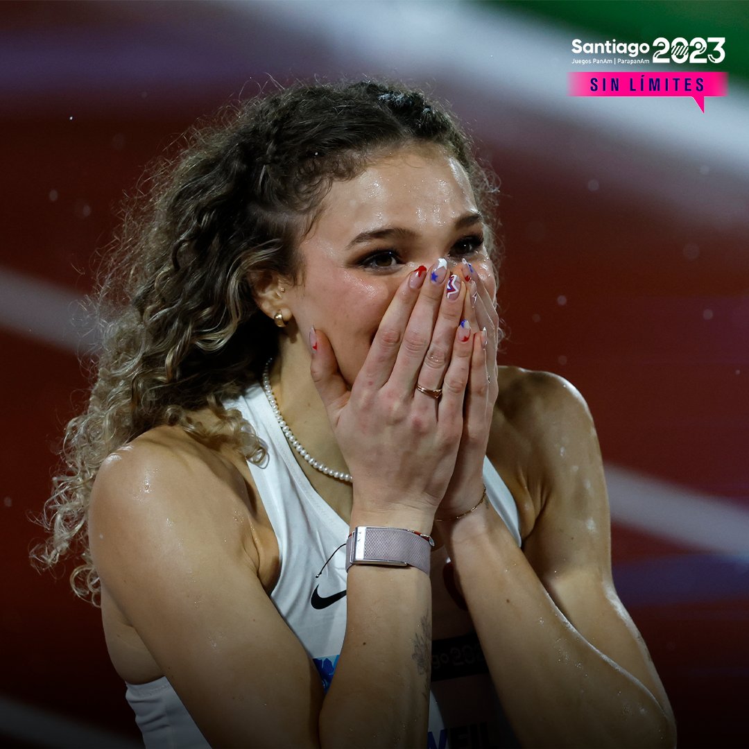 TNTSportsCL's tweet photo. 🇨🇱🥇🙌 No tenemos palabras, pero sí estas fotazas de Martina Weil https://t.co/sp6Ch8oz2P