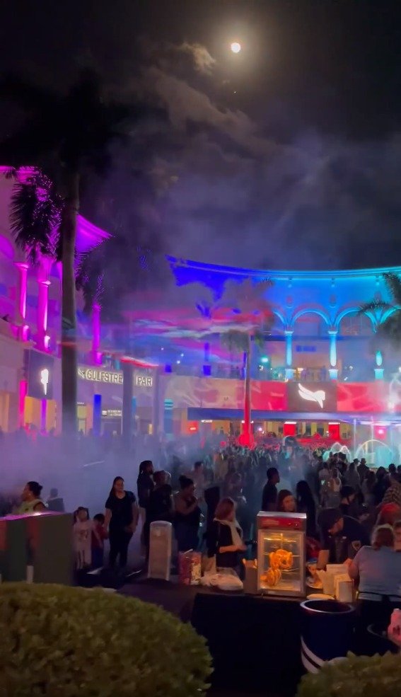 trybendsky's tweet image. Halloween at Gulfstream Park☠️☠️