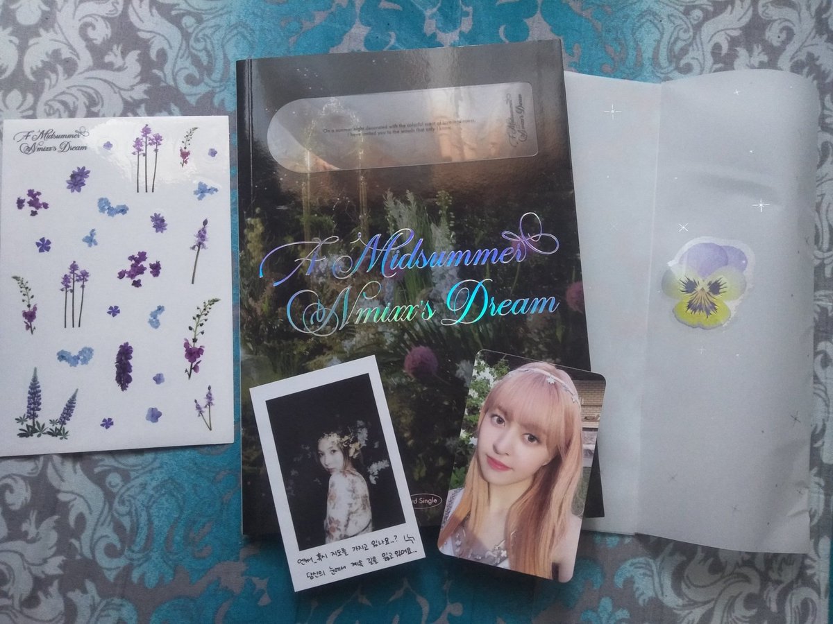 Angel_ART_77's tweet photo. Thank you @bluejayshop @bjshop_updates my Album was arrived and the packaging was very secure! Ang ganda po ng album😍 worth it ang pag hintay🤗💙 https://t.co/uzA7wHdz4u