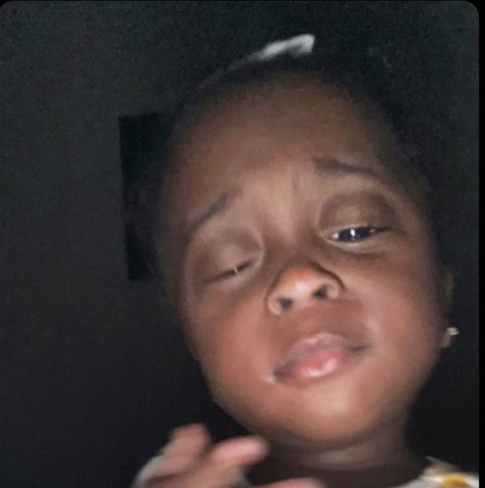 eric44k's tweet image. me checking my phone in the middle of the night