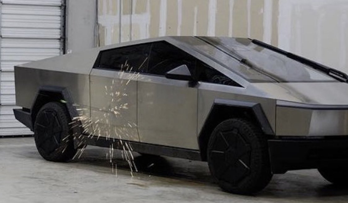 PassiveBytes's tweet image. @elonmusk was once asked “why make the Cybertruck bullet proof” to which he replied “Because its Bad Ass thats why!!”

Who got in on the pre orders ?   :)