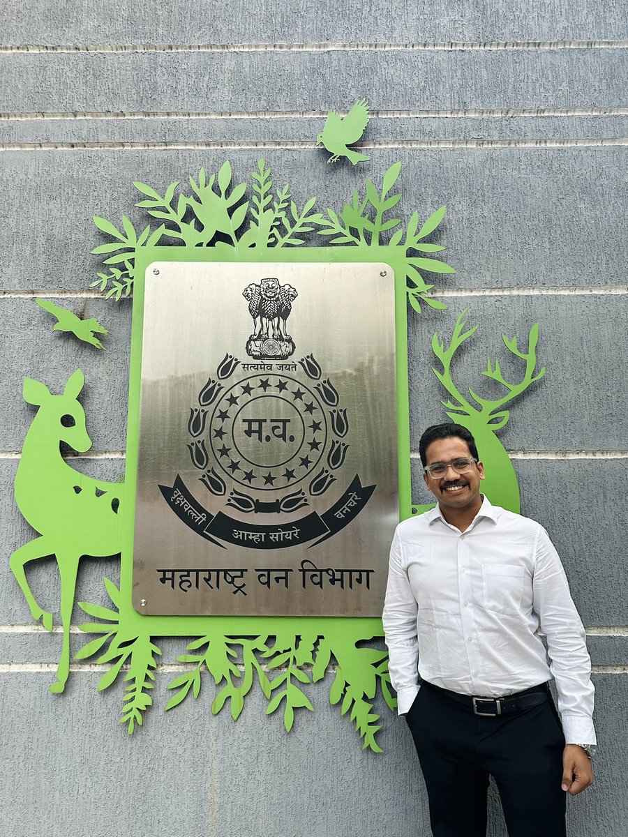 Mandatory posing when visiting the Cadre!

#indianforestservice #ifs #mahaforest #indianforest #forest #indianwildlife