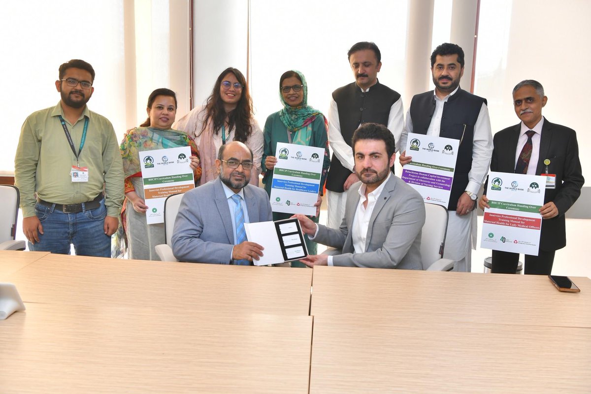 AKU Obstetrics & Gynaecology (@akuobgyn) on Twitter photo OBGYN & Division of Nursing Services, AKUH partnered with Balochistan Human Capital Investment Project to create a specialized maternal health training program. A game-changer for low-resource areas, elevating maternal healthcare quality and patient outcomes.
<a href="/ShelinaBhamani/">Shelina Bhamani</a> OBGYN & Division of Nursing Services, AKUH partnered with Balochistan Human Capital Investment Project to create a specialized maternal health training program. A game-changer for low-resource areas, elevating maternal healthcare quality and patient outcomes.
<a href="/ShelinaBhamani/">Shelina Bhamani</a>