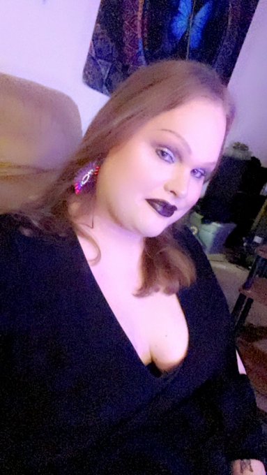 https://t.co/9cDQ4Y7ozC<a href="/tag/bbw"class="tags"><span>#bbw</span></a><a href="/tag/trans"class="tags"><span>#trans</span></a>