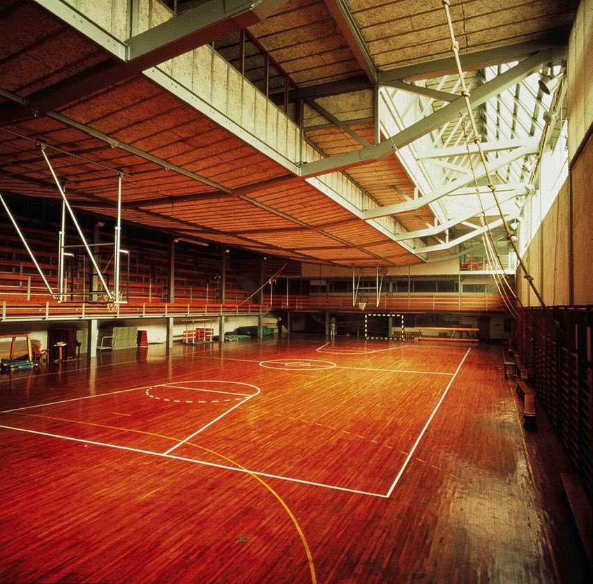 architext14's tweet photo. Alejandro de la Sota, Maravillas Gymnasium, Madrid. Sketch to reality. https://t.co/4yjLVoVfDU