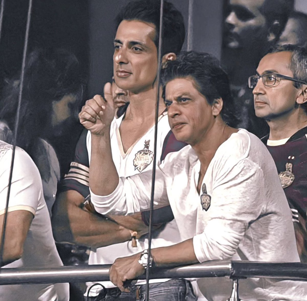 Happy birthday mere bhai ❤️ <a href="/iamsrk/">Shah Rukh Khan</a>