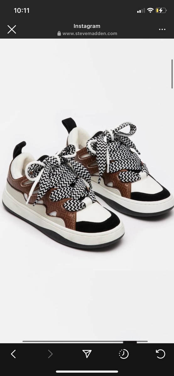 rulebookowen's tweet photo. How is Lanvin gonna let Steve Madden get away with this😭 https://t.co/LoA5r24Ecc