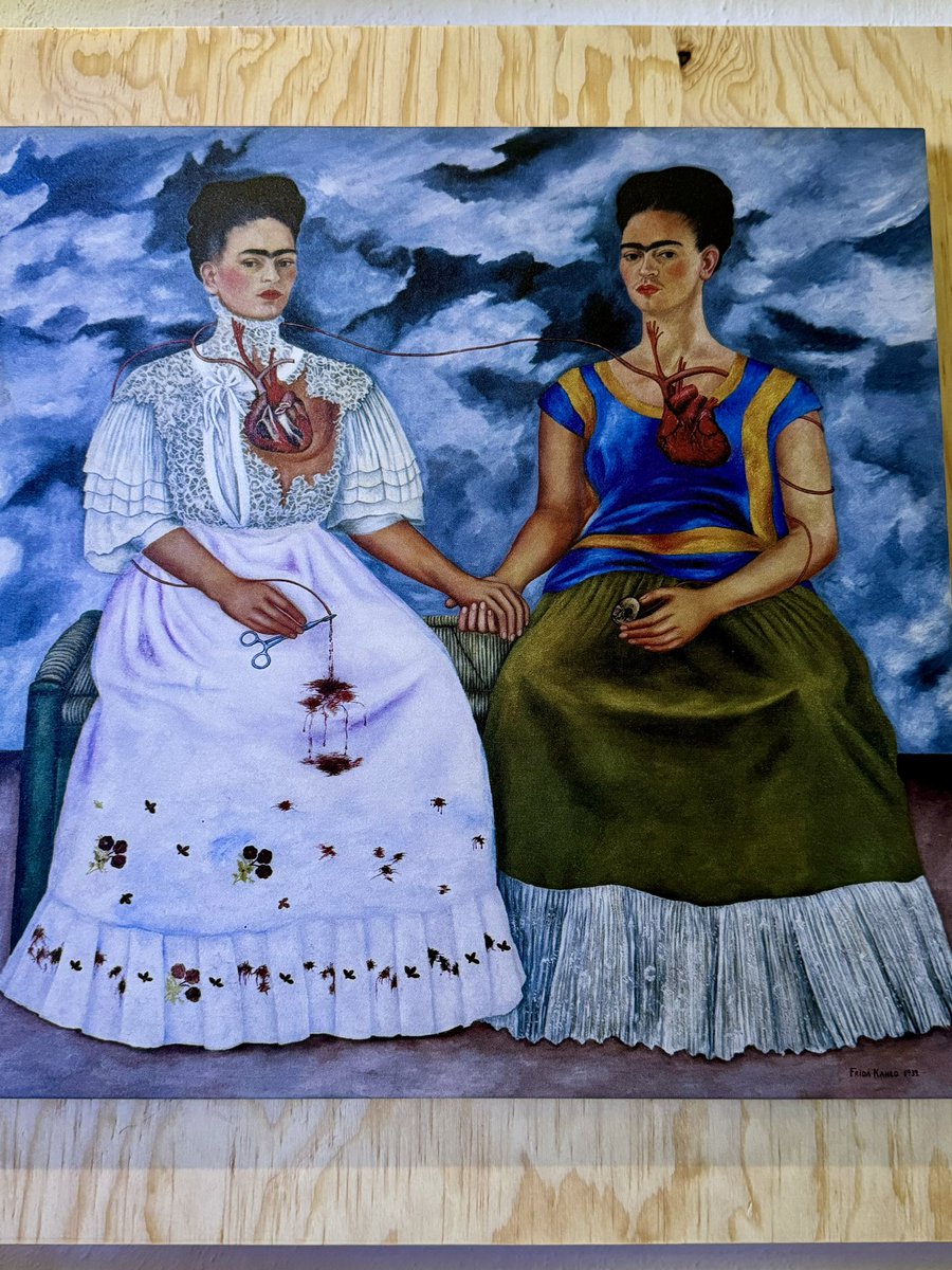 ValeAGomez's tweet photo. El arte sana, el dolor inspira ❤️‍🩹 https://t.co/HZ8U8Bqvof