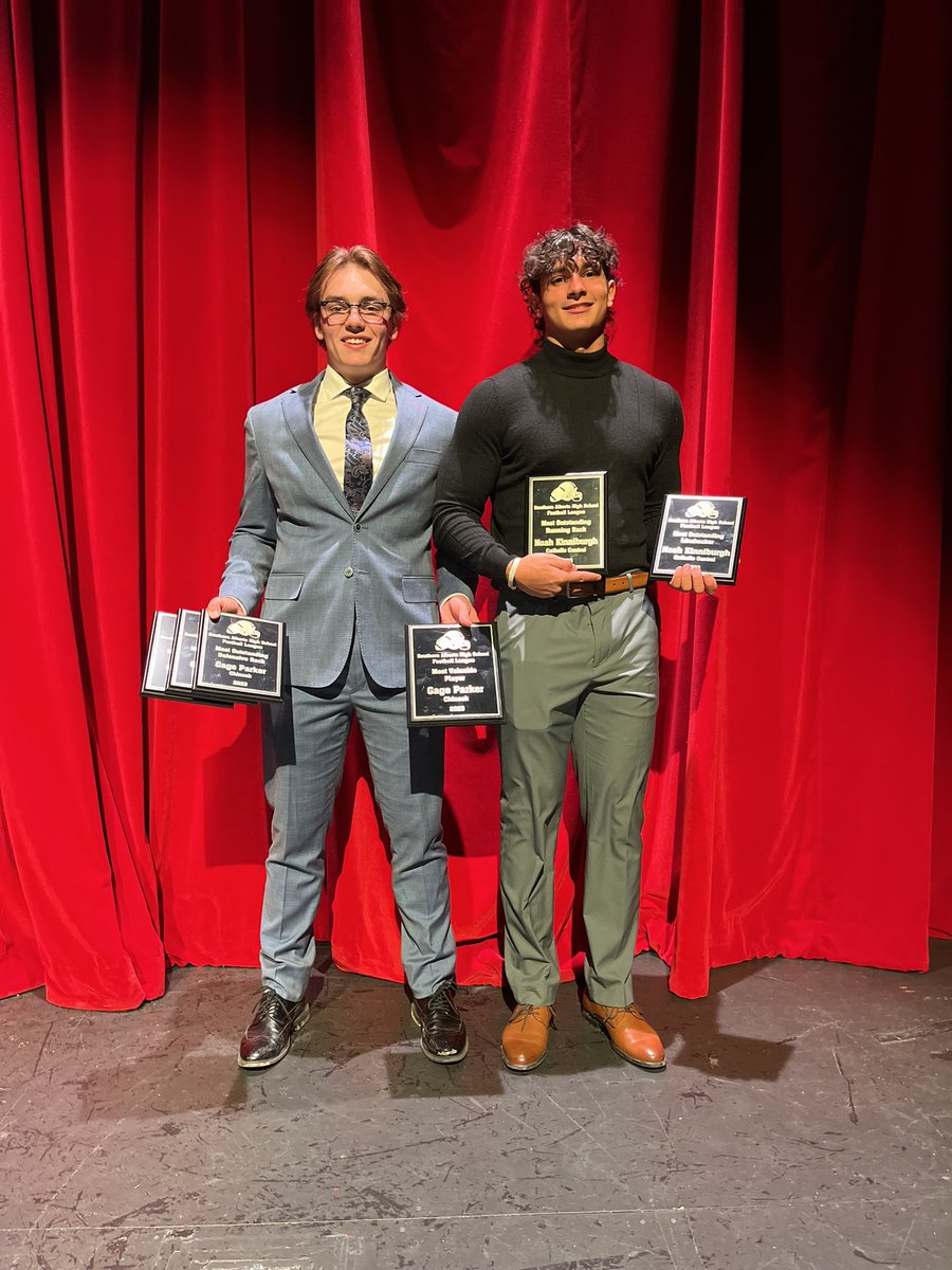 Blessed to receive league MVP, most outstanding receiver, most outstanding defensive back and most outstanding punter! 
<a href="/NoahKinniburgh9/">Noah Kinniburgh</a>