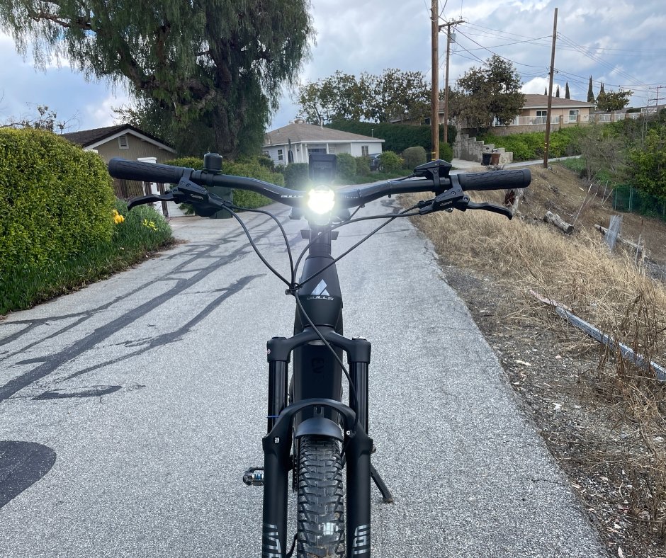 PSA: Daylight Savings is this weekend.
Stay safe out there!   BULLS Iconic eSUV models come standard with front and rear lights, while our eMTBs are equipped with MonkeyLink light brackets for optional MonkeyLink lights/fenders for super easy attachment and removal.