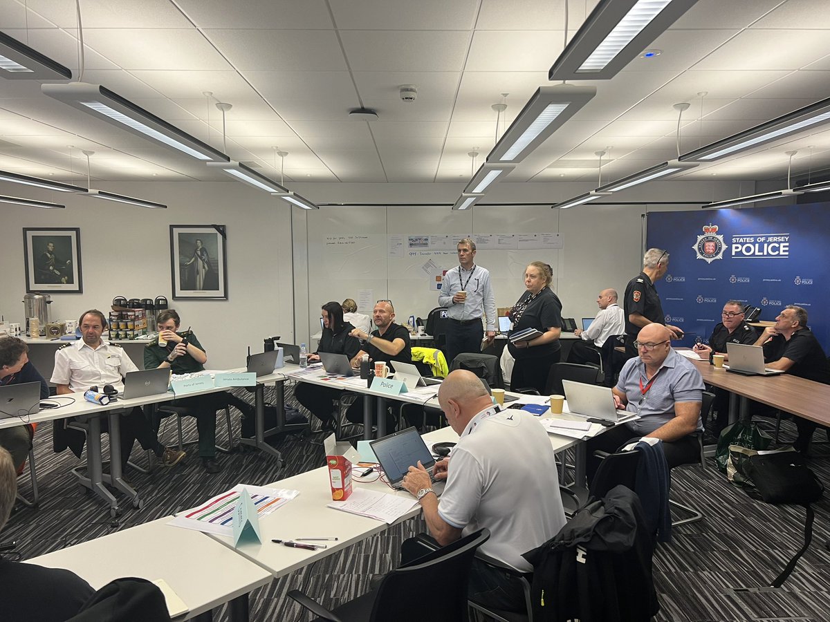 Scott Hall tweet media