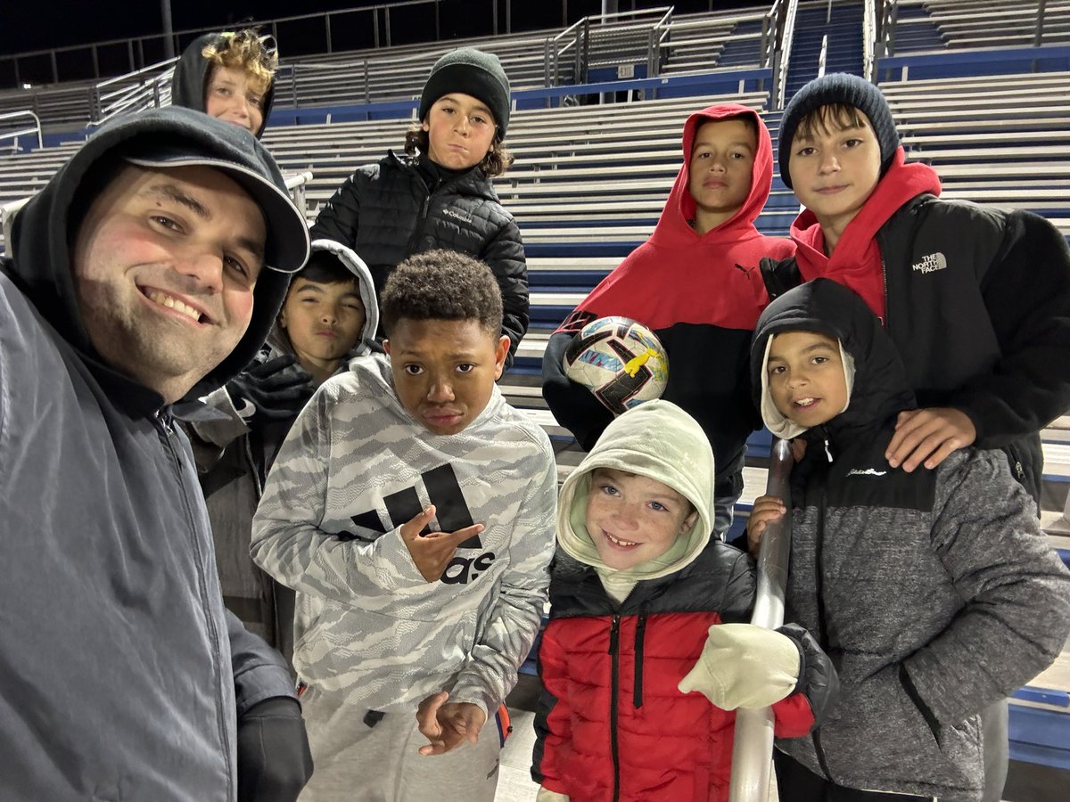 Congrats to the <a href="/mineolahs/">Mineola High School</a> Boys Varsity Soccer Team on their win tonight against Lawrence!  <a href="/MineolaMS/">Mineola Middle School</a> was out representing #MineolaProud