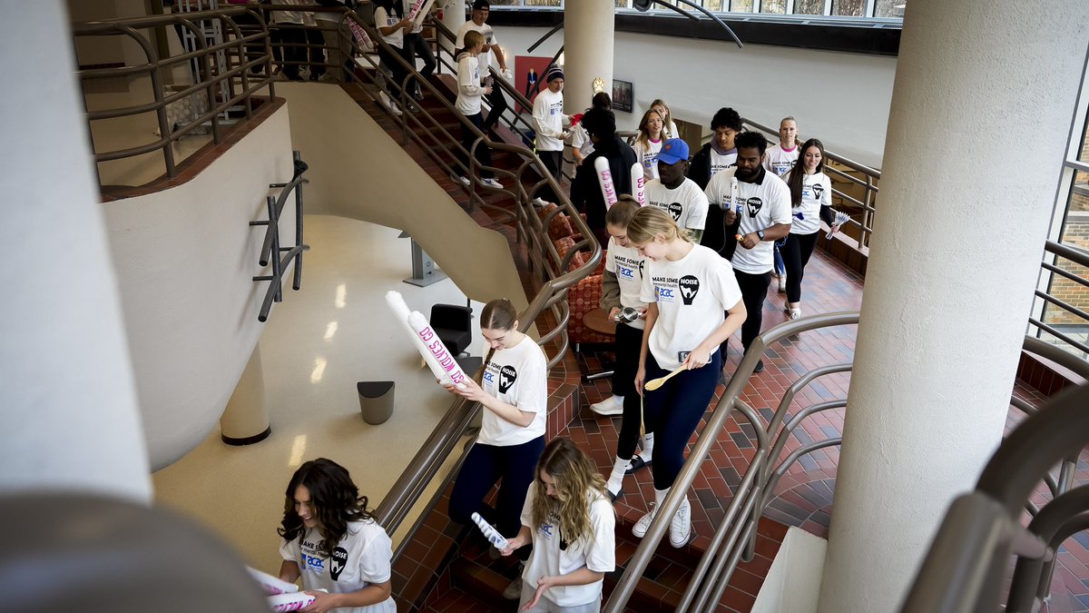 NWP_Wolves's tweet photo. 🐺🧠 Our #wolfpack showed up today and made some serious noise in the hallways for #MakeSomeNoise for #MentalHealth 🗣️🥁 

@ACAC_Sport #MSN2023 #WolvesPride #ACACsport #NWPWolves https://t.co/nM3DO0vSpi