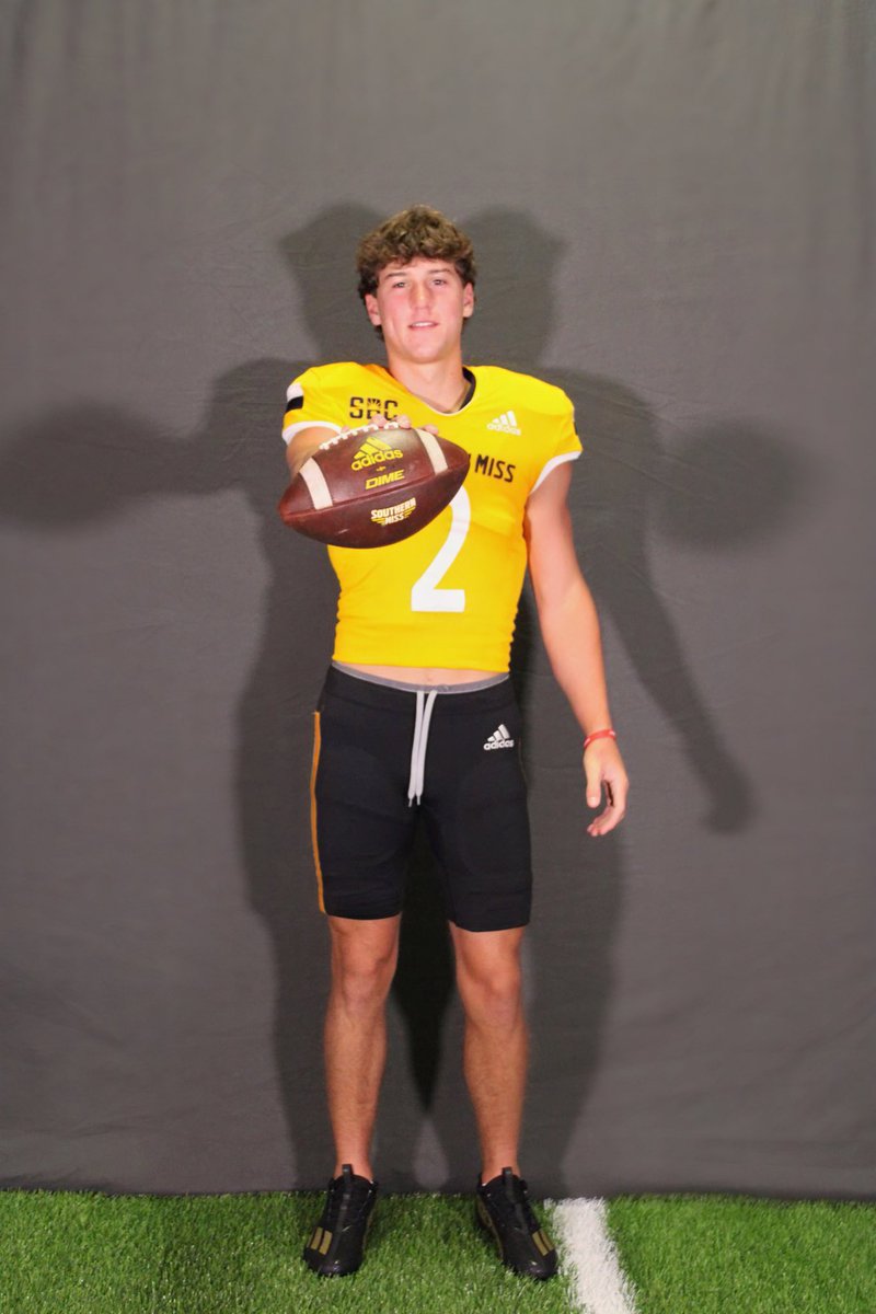 lbstew20's tweet photo. I’m blessed to receive a PWO from the University of Southern Mississippi! Thank you Lord! #SMTTT @CoachGMeyer @ogwarriorsfb @CoachCausey66 https://t.co/vTQ5xZ0waf