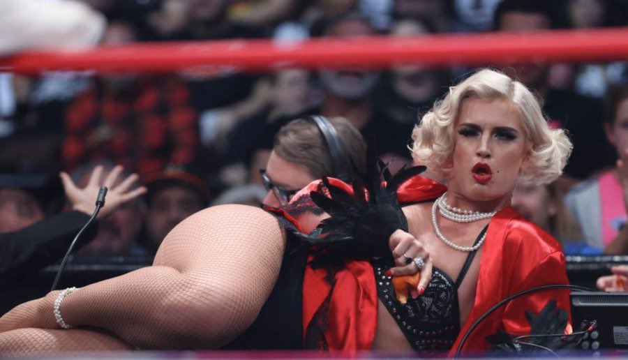 Just double cheeked up on a Saturday afternoon