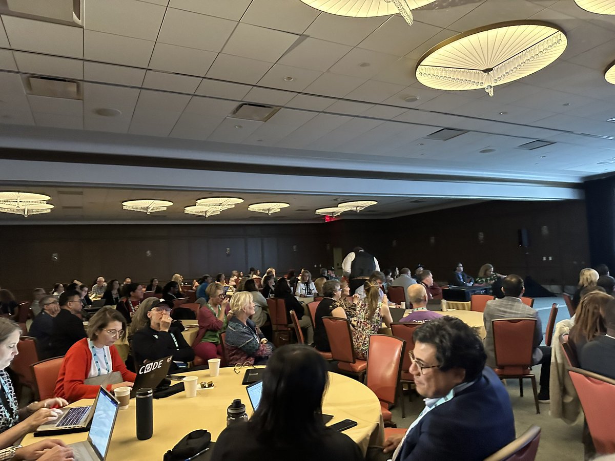 RudyChem's tweet photo. Great first day at #csedcon23. Great sessions from amazing people. #CSisEverywhere https://t.co/SOcdUSWRL6