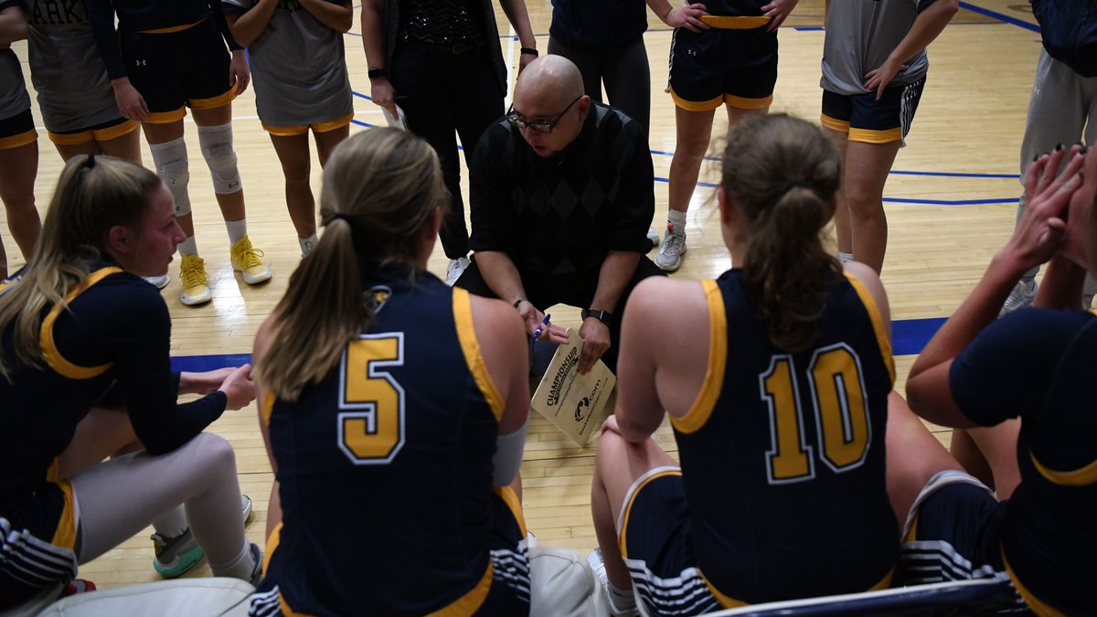 Congratulations to <a href="/CoachHocking/">Adam Hocking</a> on his 1st victory as a head coach!

9 years in the making!

#ClarkePride