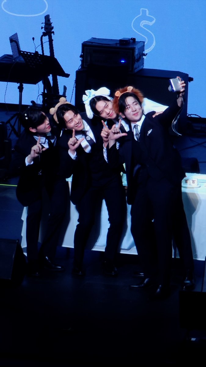 𝑴𝒚 𝒚𝒐𝒖𝒕𝒉 𝒊𝒔 𝒚𝒐𝒖𝒓𝒔 | 𝑳𝒊𝒃𝒆𝒍𝒂𝒏𝒕𝒆 1𝒔𝒕 𝑭𝒂𝒏 𝑪𝒐𝒏𝒄𝒆𝒓𝒕 “빛남 주식회사”

youtu.be/pfNNW3uMs7I

#Libelante #리베란테 #빛남주식회사 
#Libelante_1st_Fan_Concert #비하인드 #Behind