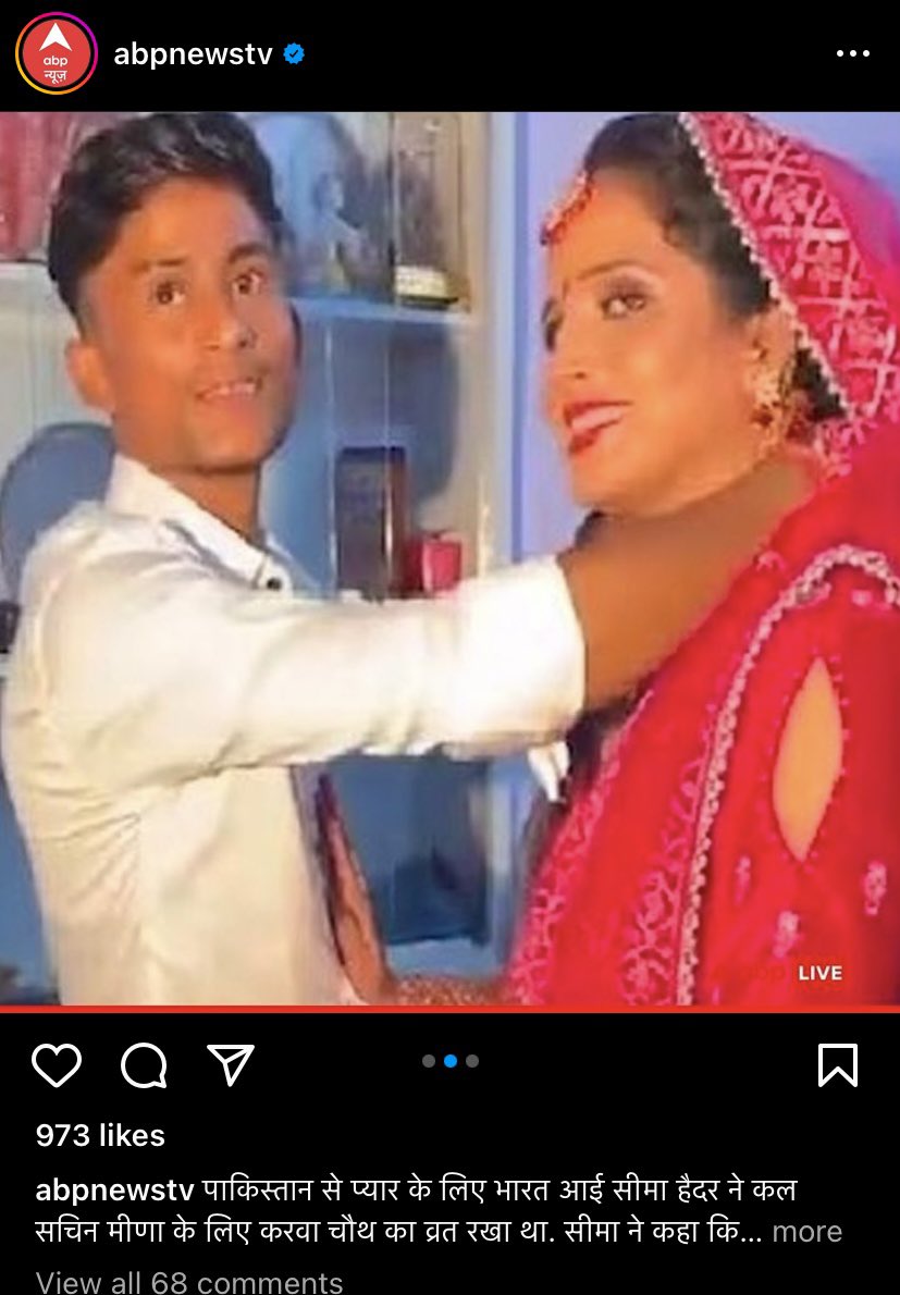 cshubhamvns's tweet photo. @ABPNews kya kya dekhna hota hai yr..ye sab q post krte ho ap ko..apni comment box open kr k dekho … https://t.co/7vlUgSMnhS