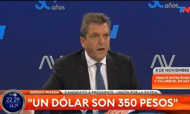 Trumperizar's tweet photo. Este tipo vive drogado 24/7 https://t.co/nJSQD9ZiIa