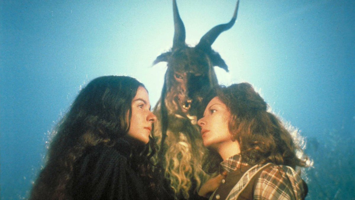FICUNAM's tweet photo. Hoy rendimos culto a nuestros difuntos, así como a nuestro cine de terror nacional con estas diez pelis: 

Alucarda (1977) - Juan López Moctezuma
Alex winter (2019) - Cesar Demian
Dos monjes (1934) - Juan Bustillo Oro
Estanislao (2020) -  Alejandro Guzmán Álvarez https://t.co/kIKgAUxsCl