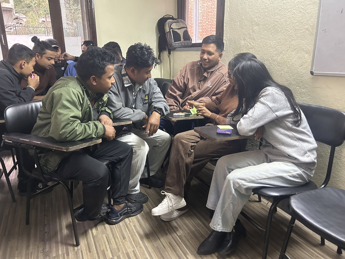 powershiftnp's tweet photo. We had a step forward to Shift The Energy after pre assessment survey with Pick and Drop. This Session with the staff and riders of Pick and Drop pvt ltd was prioritized to make the participants engaged to understand on cause effect of climate change as well as air pollution https://t.co/brMpJf0Rqq
