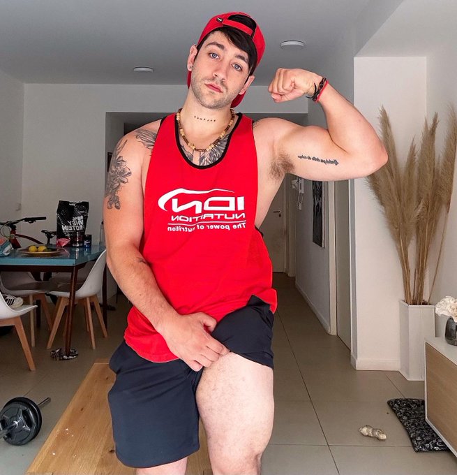 Pronto subir&eacute; muchos videos nuevos Deje mi only 80% OFF 💎 buenas noches beb&eacute;s 🧡 https://t.co/squwrXn