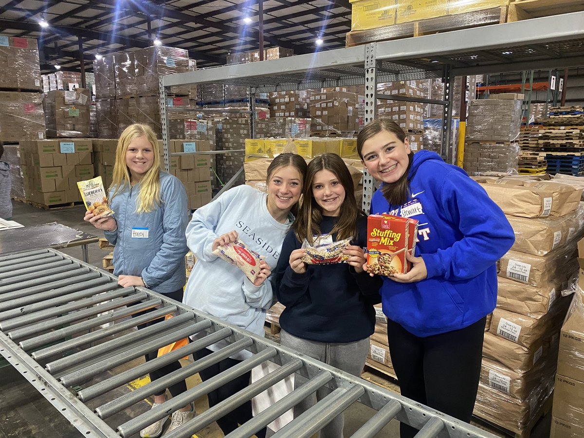 Civic duty in action across 7th grade- Oak Mountain, Shades Creek, City Planning, Food Bank &amp; Christian Service Mission! Always wonderful to see students in action for a good cause.