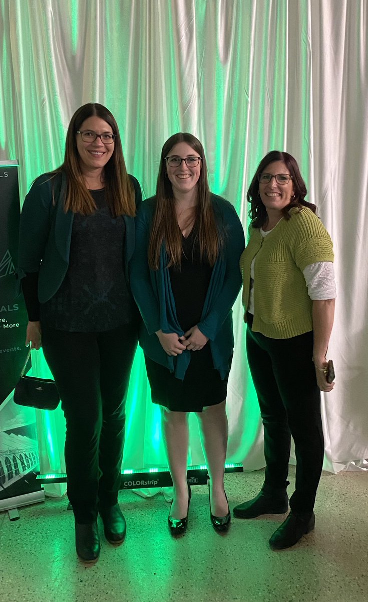 Stacey__Stott's tweet photo. Had a great time at the 1st Annual 4H Manitoba Green Tie Gala. #learntodobydoing @4HManitoba @4HCanada @MNP_Ag https://t.co/O3MDFlCirr