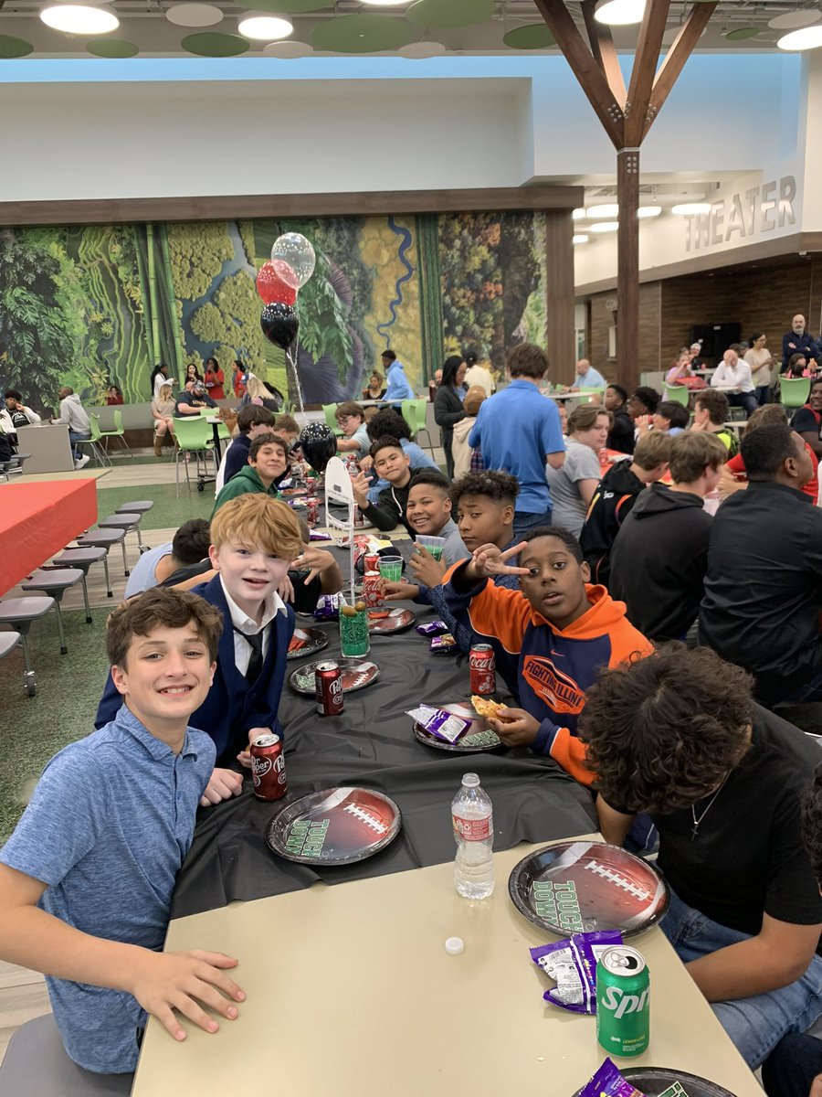 Lamar K. Jackson (@hfcjackson) on Twitter photo What a great banquet for the <a href="/KingwoodCougars/">KMS BOYS ATHLETICS</a> football program put on by the <a href="/KMSBoosterClub/">KMS Athletic Booster Club</a>! Nothing like the smiles you see on these nights. #KMSCougarPride <a href="/HumbleISD_KMS/">Kingwood Middle</a> What a great banquet for the <a href="/KingwoodCougars/">KMS BOYS ATHLETICS</a> football program put on by the <a href="/KMSBoosterClub/">KMS Athletic Booster Club</a>! Nothing like the smiles you see on these nights. #KMSCougarPride <a href="/HumbleISD_KMS/">Kingwood Middle</a>