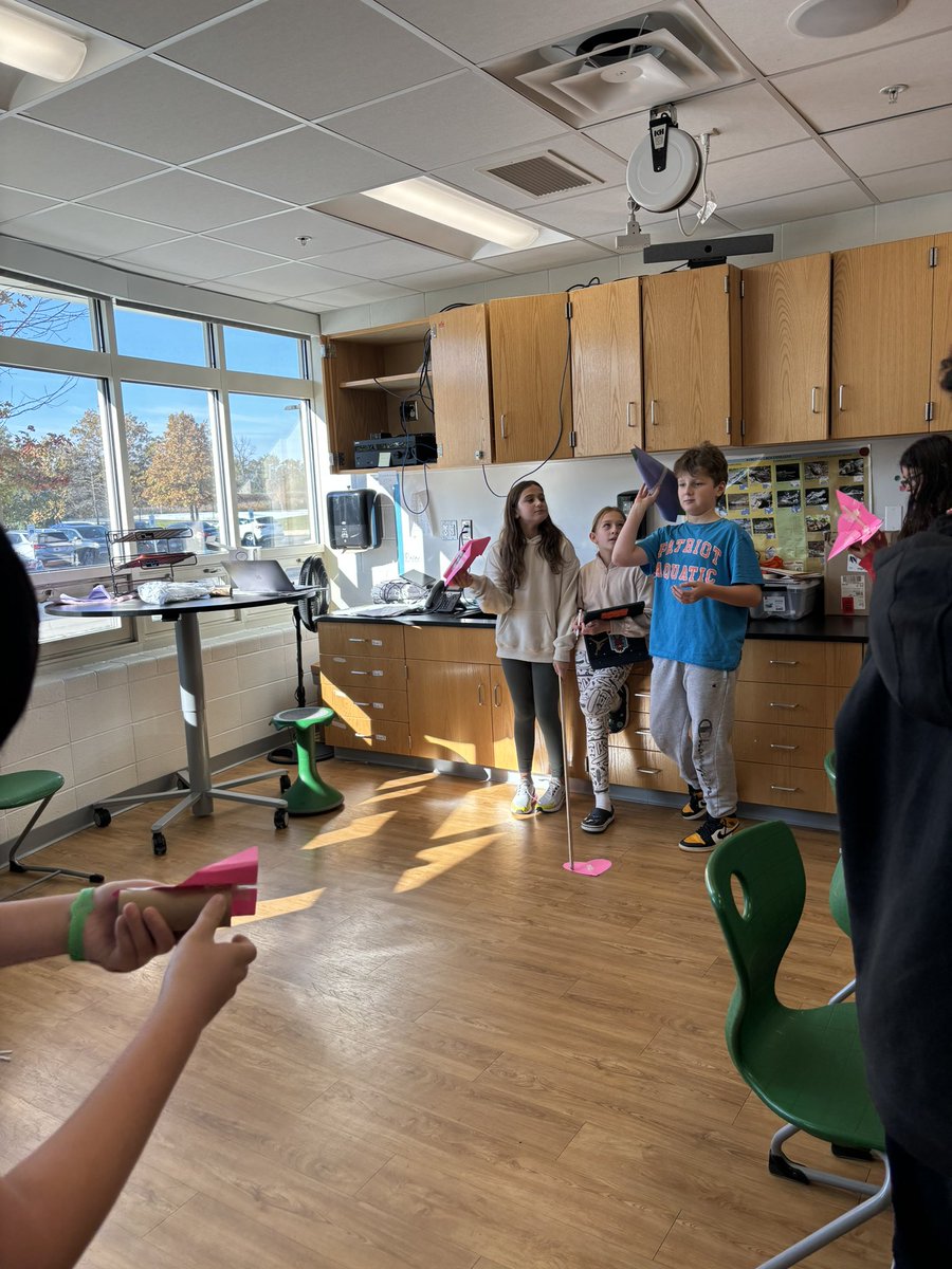 🦇Billy the bat STEM was back!! 🦇 #inspire96 #SciSpecialist #STEMed #SciEd <a href="/NadScience/">Michelle Nadulek</a>