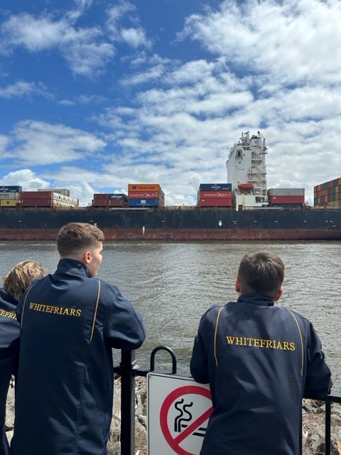 WhitefriarsColl's tweet photo. #WFCLearning Recently, Year 9 Geography students studying interconnections went on a tour of the Port of Melbourne. Students learnt about the Port‘s automated operations and how it has developed overtime to increase trading. https://t.co/54j6mAIWu9