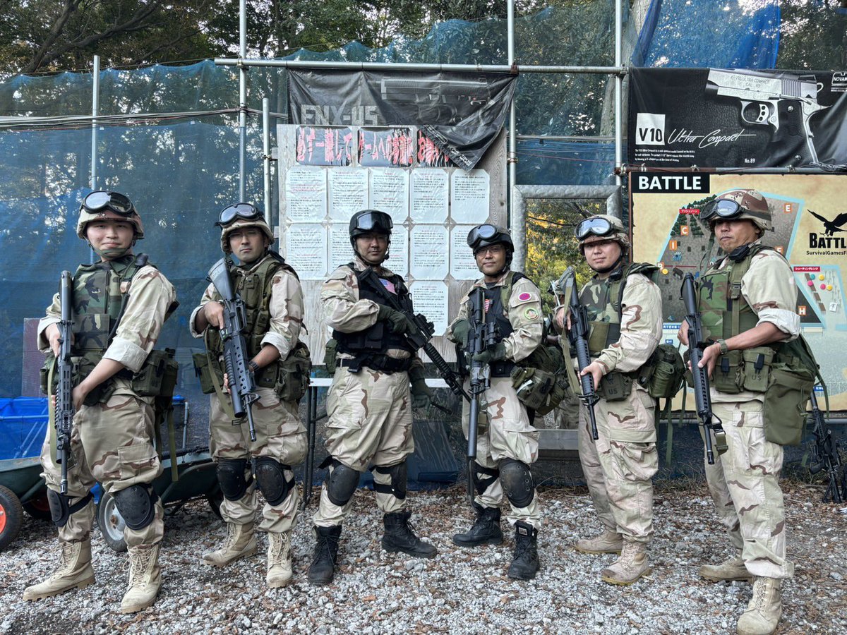 最近ブラックホークダウン装備が再び流行る兆しがあるから、流行ったら