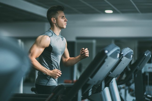 afrkml's tweet photo. Kalian ngerasa badan kalian fit nggak?
Cara tau badan kita fit tuh gimana si?

Ada beberapa aspek yg bisa kita jadikan ukuran utk ngukur seberapa fit sih badan kita, seperti kebugaran jantung paru, kekuatan otot, daya tahan otot, komposisi tubuh, & fleksibilitas.

Kita bahas yok