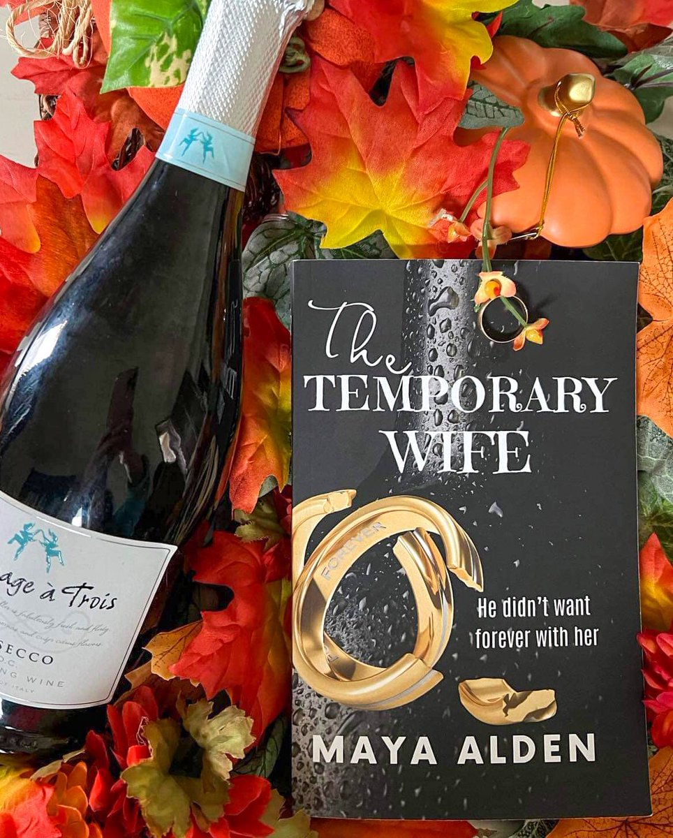 bookameme's tweet photo. Now on Amazon &amp; Kindle Unlimited.
The Temporary Wife
By Maya Alden

Once upon a time, there was a young woman called Liesel Brooks who came to Everwood to marry a reluctant prince who thought he wanted another. 

@we_do_booktours 
#booktwt #mustread #spon #twitterbook https://t.co/bGPl2T85Qd