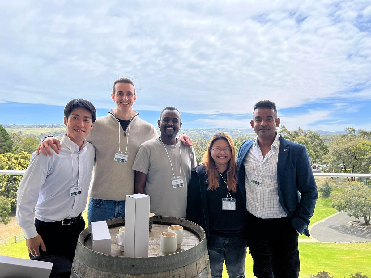 Had a lot of fun presenting my PhD research on the enormous clinical problem of heart failure- and heart surgery-associated kidney injury at the #2023JointASM🫀

Grateful to <a href="/ANZMS2/">@ANZMS</a> <a href="/atheroaussie/">AAS</a> <a href="/AVBS_org/">Australian Vascular Biology Society</a> for the opportunity &amp; for bringing together so many inspiring individuals.