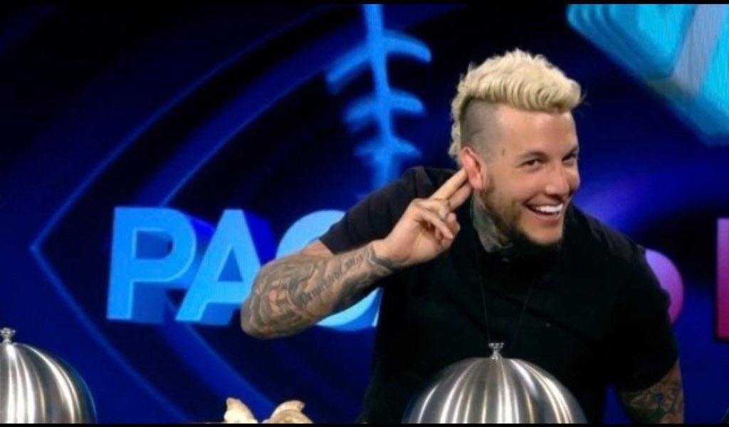 holasoytopi's tweet photo. Alex ha sido el absoluto protagonista de la edición.

GH VIP 8 lleva su nombre.

#SINALEXNOHAYGHVIP

#GHVIP1N #GHVIP2N https://t.co/Du1GmbRzjq