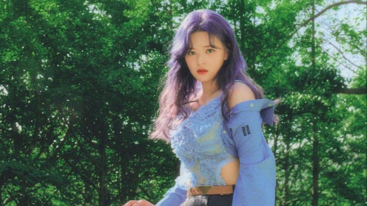 TWICEANALYTICS's tweet photo. Highest-Charting @JYPETWICE soloist on iTunes Worldwide Chart: 

#1. #JEONGYEON — O Christmas Tree 🆕🎄
#12. #JIHYO — Killin' Me Good
          #NAYEON — POP!
#13. JIHYO — Stardust love song
#32. #SANA — Sotsugyoi
#46. JIHYO — A Strange Day 
#51. JIHYO — I Fly https://t.co/VKfyLUCPLb