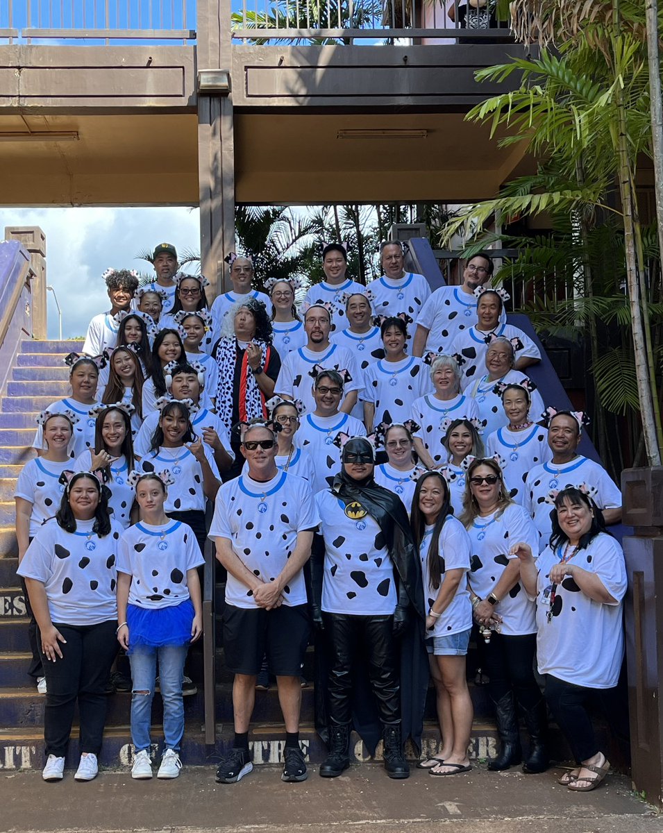 101 reasons why Tech and Design is awesome! Can you “spot” your favorite teacher? Happy Halloween!