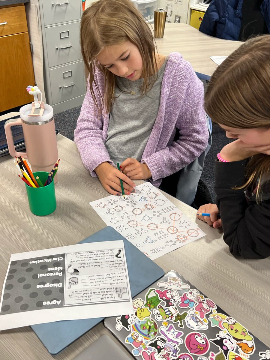 Julie Lambert tweet media