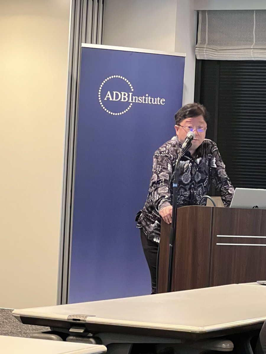 Kumon: self learning - teach at the right level - approach in low income environment reduced non-cognitive learning loss during #Covid_19 school closures in Bangladesh — excellent presentation by Yasu Sawada at <a href="/ADBInstitute/">Asian Development Bank Institute</a> conference