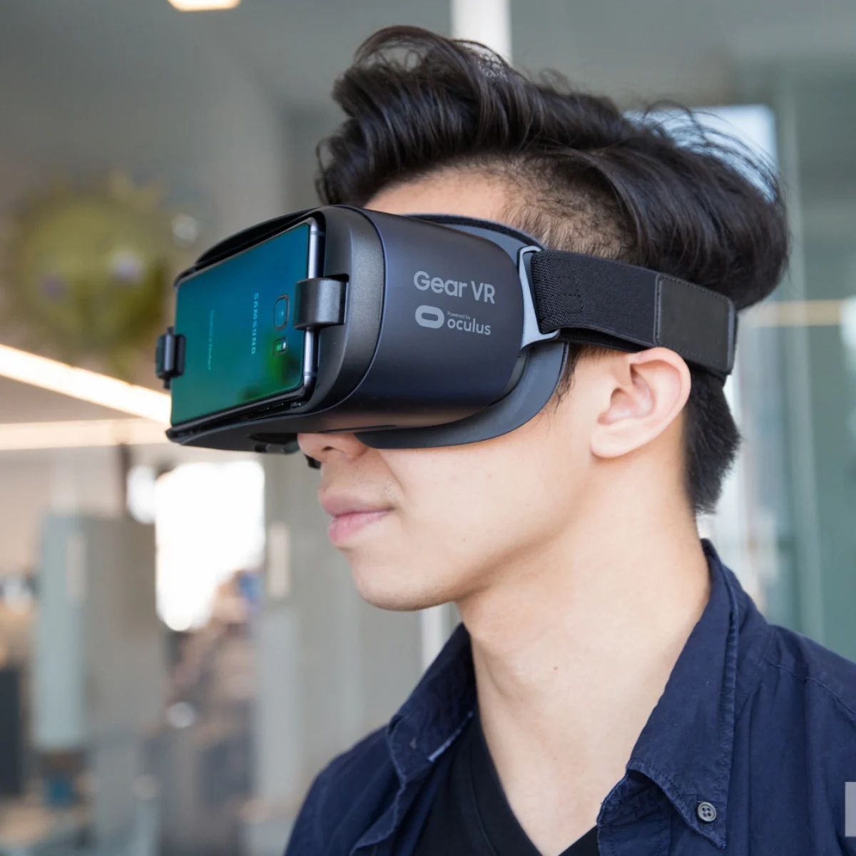 Mr_ShahidAmin's tweet photo. 13th Fact: The #Samsung Gear VR was one of the early virtual reality headsets for mobile phones, showcasing Samsung's interest in immersive technology. 🕶️🌌 #SamsungVR #VirtualReality #Viral #Trending #Online #Halloween #Clippers #Harden #Christmas #RaiderNation https://t.co/o1fYX9XlRU