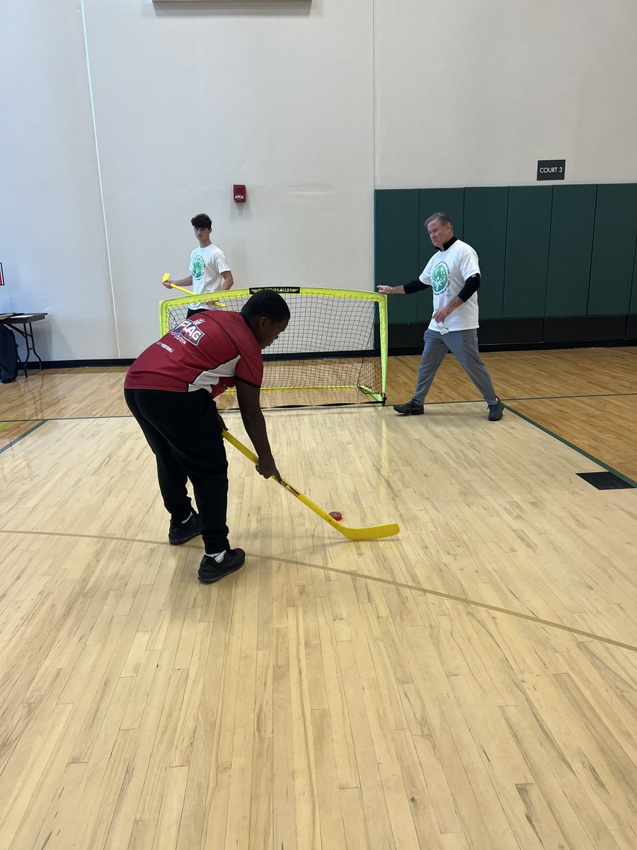 Alison Lincoln tweet media