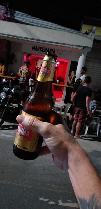 Quarta feira e n&oacute;s aqui curtindo https://t.co/k6AiMQ6p4e