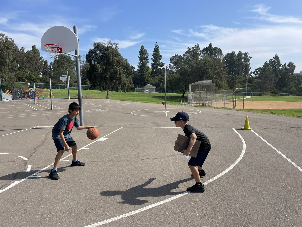 CoachSaraLang's tweet photo. Basketball Unit: Student-Coaches 🏀 Ss had clipboards with 4 critical elements of dribbling &amp; coached their partner to become a better dribbler. Did this activity with Grades 2-6 ✅ #elementaryphysed #basketballunit #studentcoaches #elementarybasketballpe https://t.co/ARybdbUga4