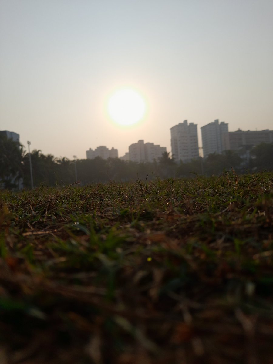 anujgill_01's tweet image. Day 29 of #100DaysofRunning
After this, did a 30 min workout followed by 15 mins of pranayam 😁