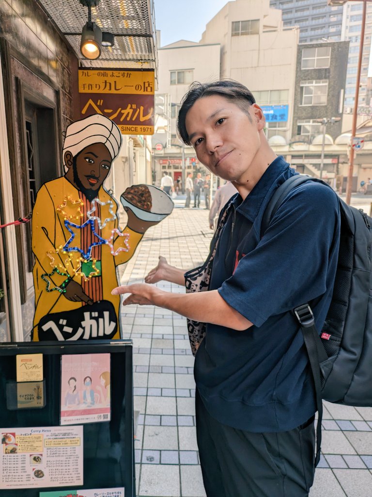 hiroza0412's tweet photo. 横須賀と言えばカレー👍 https://t.co/IIrjDNcloH