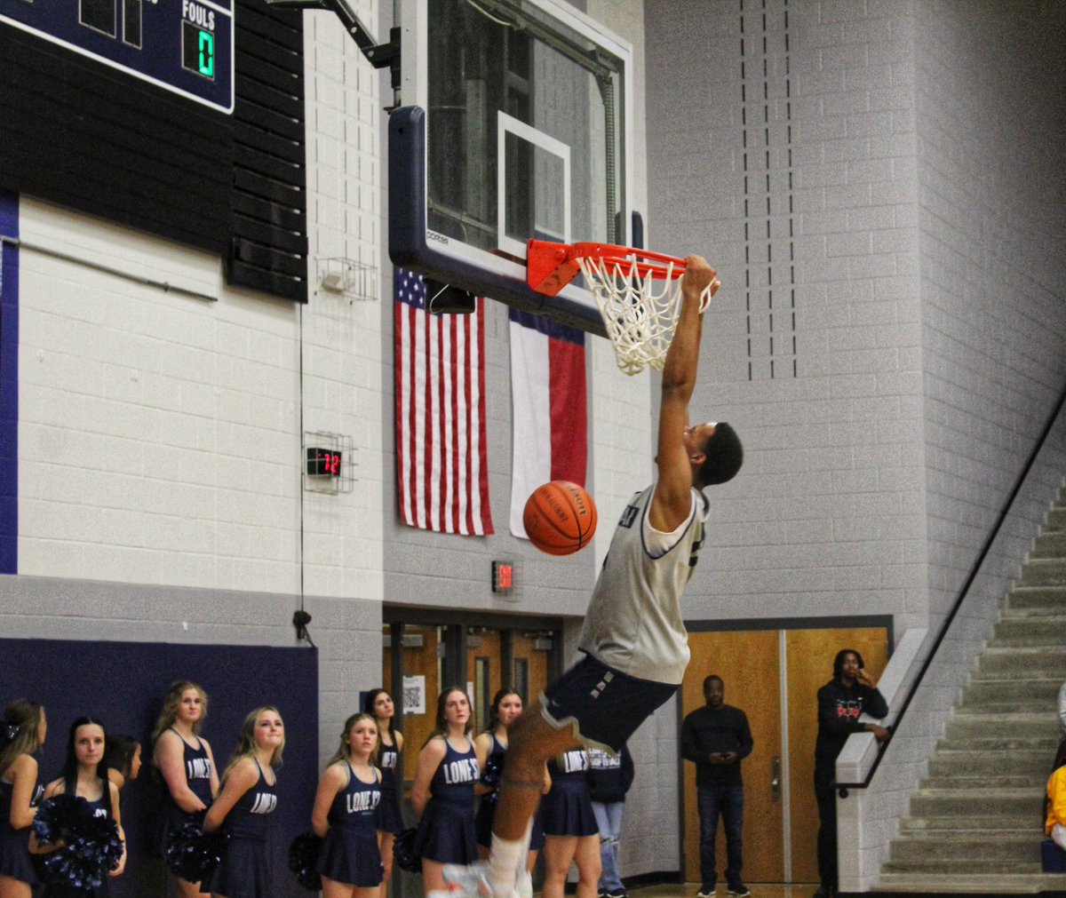 LSHSBBallMgrs's tweet photo. 2023 Ranger Madness in the books! Only a snippet of what’s to come for these hoopers! #DUBS #Itsjustwork https://t.co/Q4Y8dj37tm